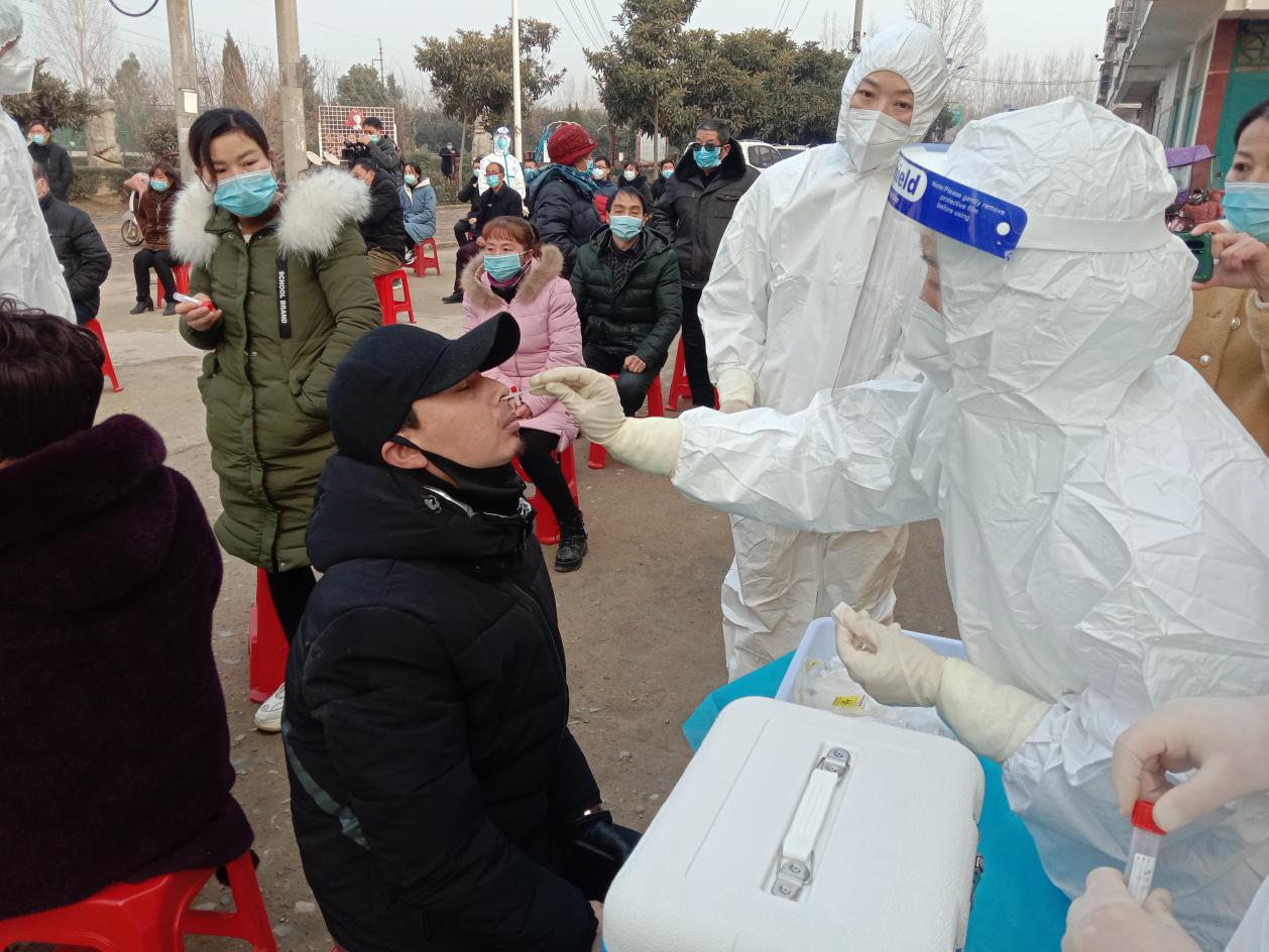 【中国新冠疫情确诊趋势，中国新冠疫情确诊人数增长图】